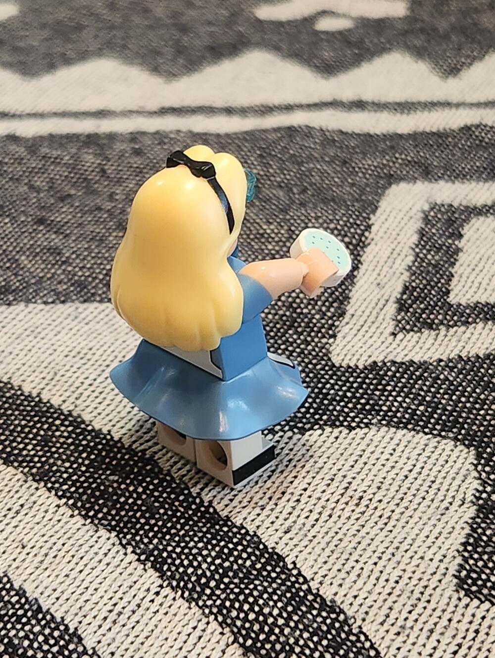 LEGO DISNEY Alice In Wonderland Series 1 Collectible Minifigures 71012 - Picture 8 of 11